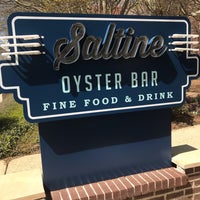 Das Foto wurde bei Saltine Restaurant von Cedric J. B. am 3/22/2019 aufgenommen