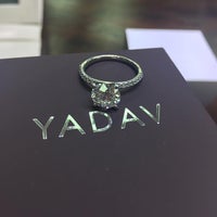 11/19/2018 tarihinde Yadav Diamonds &amp;amp; Jewelryziyaretçi tarafından Yadav Diamonds &amp;amp; Jewelry'de çekilen fotoğraf