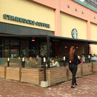 Photo taken at Starbucks by Hasan D. on 4/21/2013