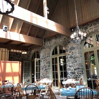 Photo taken at Multnomah Falls Lodge Restaurant by Paula S. on 7/1/2019