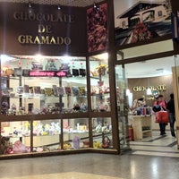 รูปภาพถ่ายที่ Chocolate de Gramado โดย Ricardo B. เมื่อ 5/20/2012