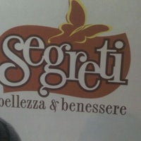 Photo taken at Segreti Bellezza e Benessere by M K. on 11/17/2011