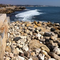 Foto diambil di Passeio Marítimo de Oeiras oleh Nuno M. pada 2/26/2012