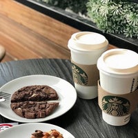 Photo taken at Starbucks by Merve on 1/15/2020