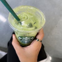 Das Foto wurde bei Starbucks von ت ♎. am 7/16/2023 aufgenommen