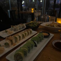 Photo taken at Sushi Roku Santa Monica by سمـر. on 2/13/2023