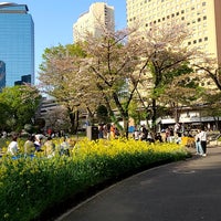 Photo taken at Shinjuku Chuo Park by ハリー on 4/14/2024