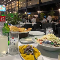 Foto tirada no(a) By Aksu Et &amp;amp; Kebap Restaurant por 🔱🔱 em 9/27/2022