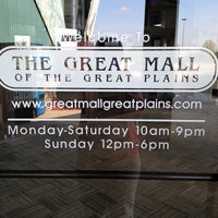 Foto tirada no(a) The Great Mall of the Great Plains por Kim S. em 5/6/2013
