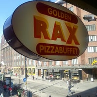 Photo taken at Golden Rax Pizzabuffet by Roman T. on 5/7/2013