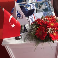 Das Foto wurde bei Ev&amp;#39;re Boat Show Standı von Anıl E. am 10/8/2015 aufgenommen