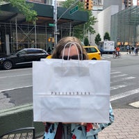 Foto tirada no(a) Pottery Barn por Bethany C. em 6/14/2019