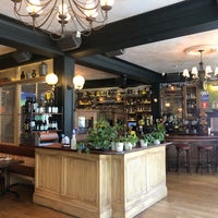 9/4/2021 tarihinde Bethany C.ziyaretçi tarafından Putnam&amp;#39;s Pub &amp;amp; Cooker'de çekilen fotoğraf