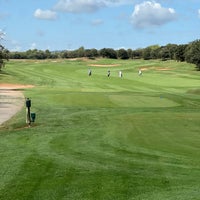 Das Foto wurde bei Real Club de Golf El Prat von Edgardo am 9/19/2023 aufgenommen