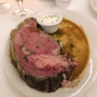 Foto diambil di Dickie Brennan&amp;#39;s Steakhouse oleh Clark P. pada 2/17/2019