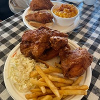 Photo taken at Gus&amp;#39;s World Famous Fried Chicken by Clark P. on 9/15/2023