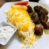 Das Foto wurde bei Salam Restaurant von Lucyan am 12/16/2018 aufgenommen