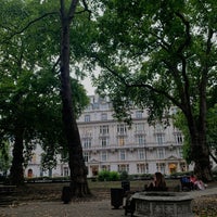 Photo taken at Cavendish Square Gardens by Lama on 8/26/2022