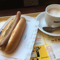 Photo taken at Doutor by Yutaka M. on 1/13/2018