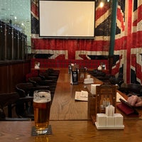 Foto diambil di OneMore Pub oleh Igor S. pada 2/5/2022
