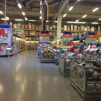 Photo taken at METRO Cash &amp;amp; Carry by Дмитрий on 5/1/2013