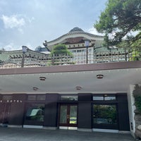 Photo taken at Fujiya Hotel by dora0103 on 7/3/2023