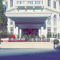Снимок сделан в Grand Hotel Zell am See пользователем Azooz 5/14/2024
