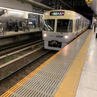 Photo taken at Inokashira Line Meidaimae Station (IN08) by むさしのみかん m. on 3/22/2020