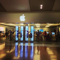 Photo taken at Apple Chermside by Ahmas Z. on 2/18/2013