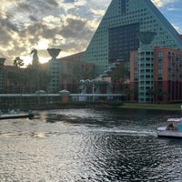 Photo taken at Walt Disney World Dolphin Hotel by RAKAN on 9/30/2023