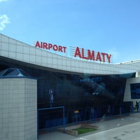 รูปภาพถ่ายที่ Almaty International Airport (ALA) โดย Ivan G. เมื่อ 5/12/2013