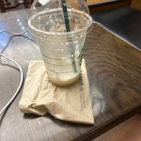 Photo taken at Starbucks by Ling S. on 1/28/2023