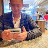 Foto diambil di Sam Wo Restaurant oleh Barry S. pada 12/4/2022