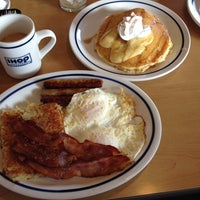 Photo taken at IHOP by Russell S. on 12/17/2013
