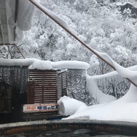 Photo taken at 姫川温泉 ホテル朝日荘 by 鮭 鮭. on 2/6/2020