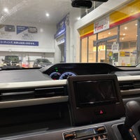 Photo taken at Shell by もま と. on 3/29/2021
