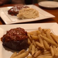Photo taken at Tony Roma&amp;#39;s Ribs, Seafood, &amp;amp; Steaks by - on 4/28/2019