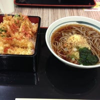 Photo taken at ダイニング・ガーデン ららぽーと TOKYO-BAY by Maylanie V. on 12/17/2012