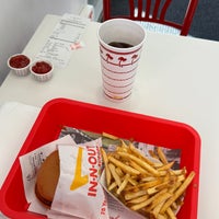 Photo taken at In-N-Out Burger by Matt G. on 11/8/2023