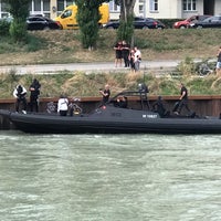 Photo taken at Franzensbrücke by Vadim B. on 8/22/2019