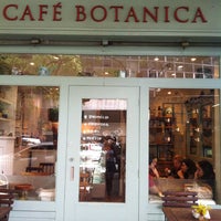 Photo taken at Café Botânica by Patricia L. on 8/24/2013