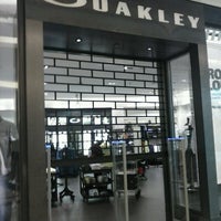 Oakley – Outlet Brasília