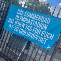 Photo taken at Sommerbad Olympiastadion by Thorsten D. on 7/26/2022