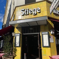 Foto diambil di Restaurant Stiege oleh Thorsten D. pada 6/21/2022