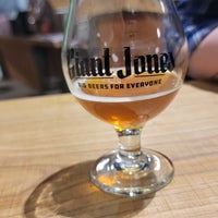 Photo taken at Giant Jones Brewing Company by Adam S. on 2/11/2023