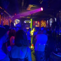 Photo taken at Escape Club by 𝙀𝙧𝙛𝙖𝙣 𝘼𝙝𝙢𝙖𝙙𝙞 on 6/2/2022