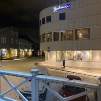 Photo taken at Radisson Blu Hotel, Tromsø by Who C. on 2/20/2023