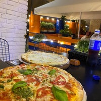 Снимок сделан в Budzzini - Найбільший вибір піци пользователем Noura .. 7/11/2021