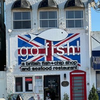 Photo taken at go fish! a british fish + chip shop by Gabriel M. on 4/22/2024