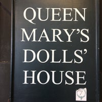 Photo taken at Queen Mary&amp;#39;s Dolls&amp;#39; House by Aycan D. on 3/13/2016